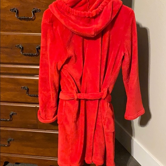 Victoria Secret Robe - Picture 4 of 4